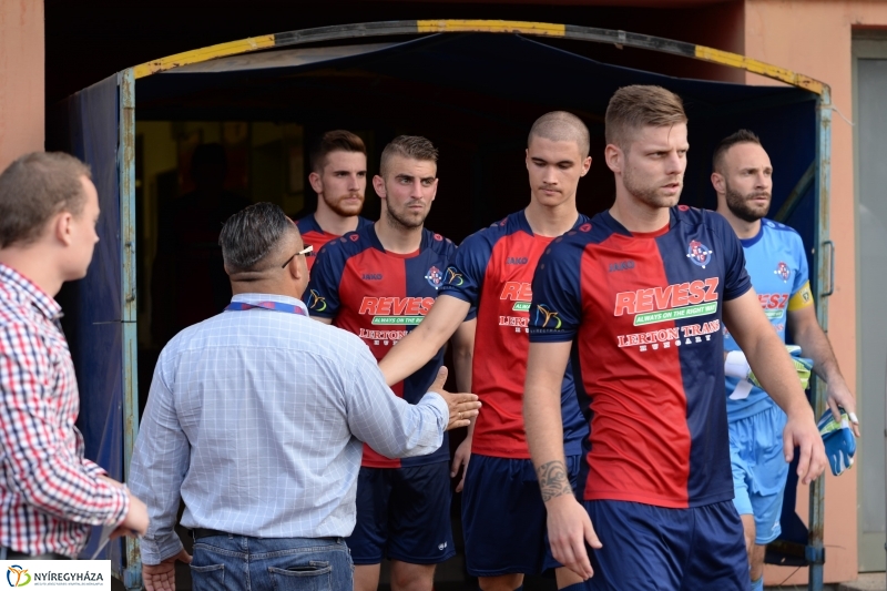 Szpari-Vác - fotó Trifonov Éva