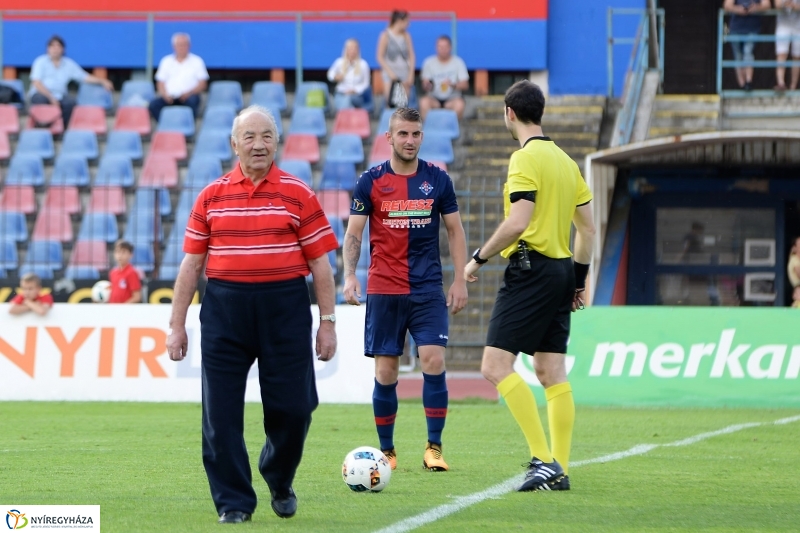 Szpari-Vác - fotó Trifonov Éva