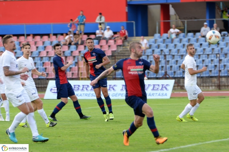 Szpari-Vác - fotó Trifonov Éva