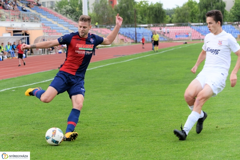 Szpari-Vác - fotó Trifonov Éva