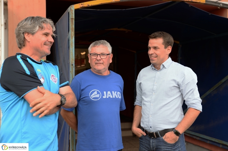 Szpari-Vác - fotó Trifonov Éva