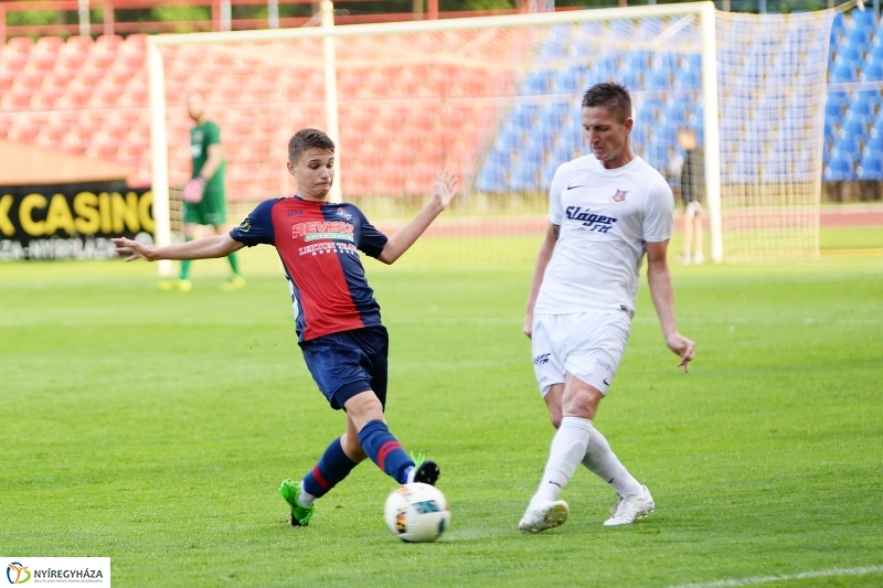 Szpari-Vác - fotó Trifonov Éva