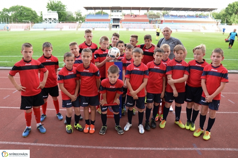 Szpari-Vác - fotó Trifonov Éva