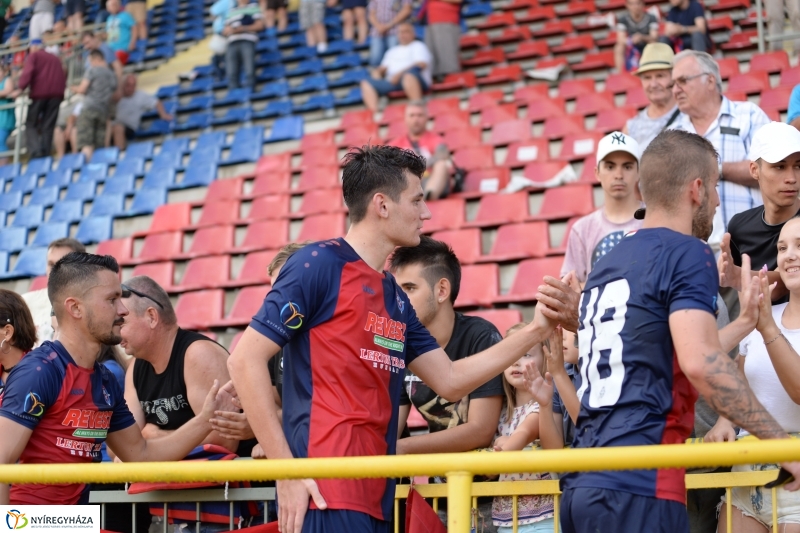 Szpari-Vác - fotó Trifonov Éva