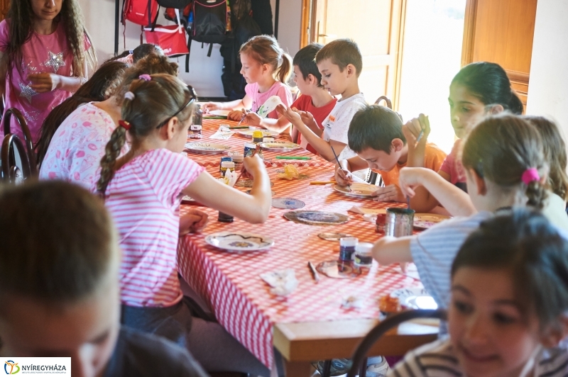 Kézműves program a múzeumfaluban - fotó Szarka Lajos