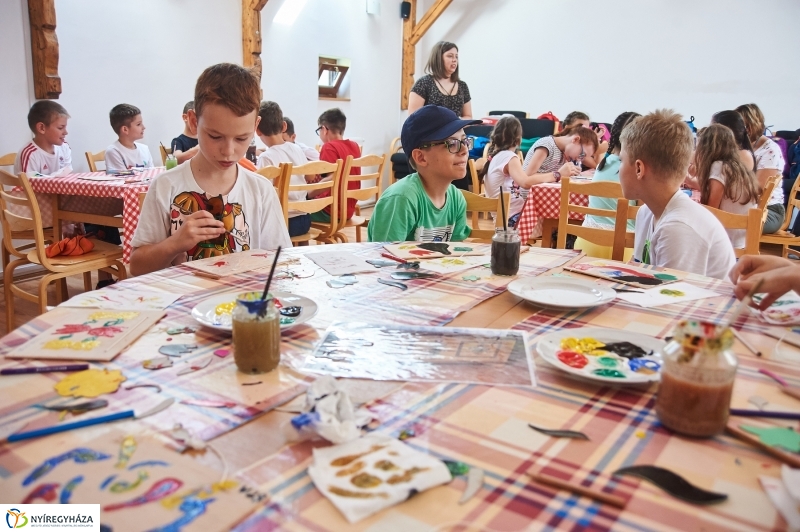 Kézműves program a múzeumfaluban - fotó Szarka Lajos