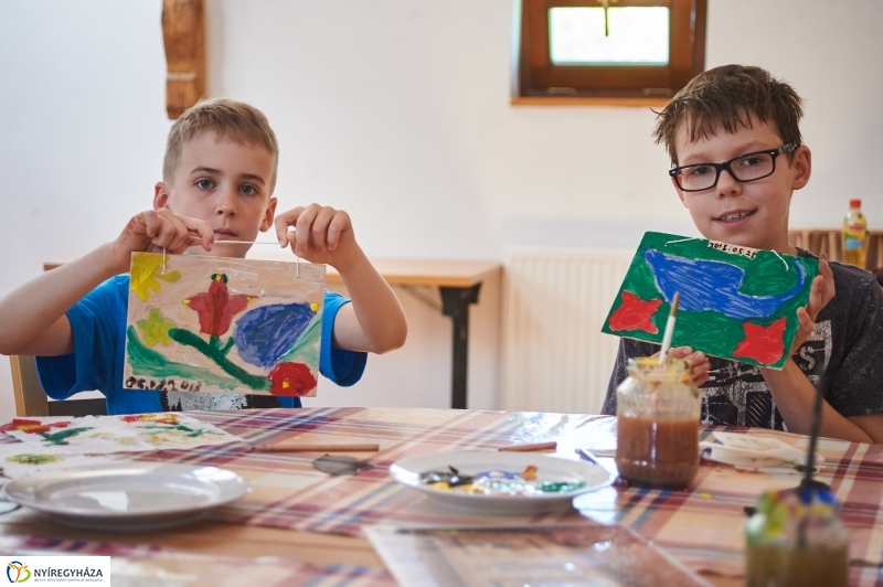 Kézműves program a múzeumfaluban - fotó Szarka Lajos