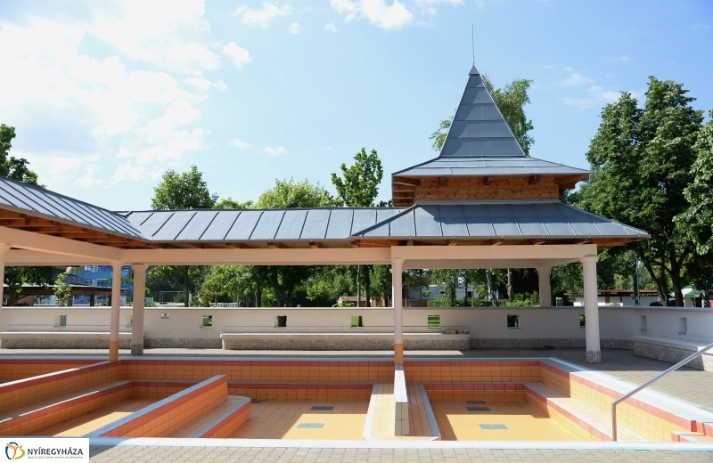 Szombattól strandolhatunk - fotó Trifonov Éva