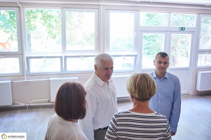 Helyszíni szemle a városmajori óvodában - fotó Szarka Lajos