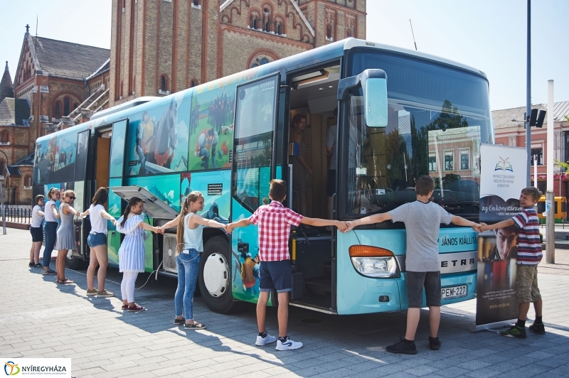 Ünnepi Könyvhét sajtótájékoztató - fotó Szarka Lajos