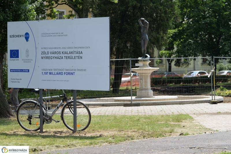 A Benczúr tér bejárása - fotó Trifonov Éva