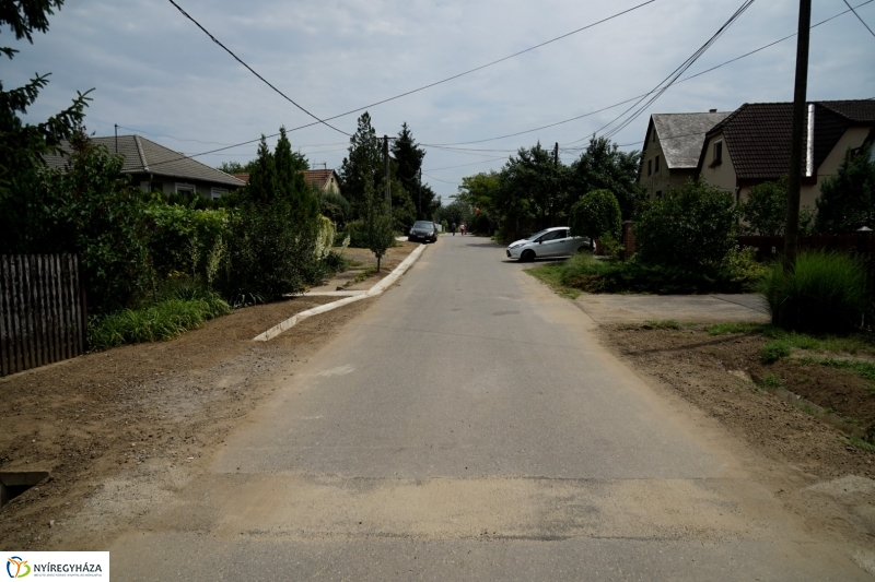 Csapadékelvezető rendszer a Virágfürt utcán - fotó Kohut Árpád
