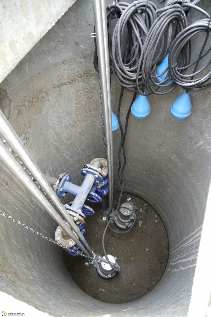Csapadékelvezető rendszer a Virágfürt utcán - fotó Kohut Árpád