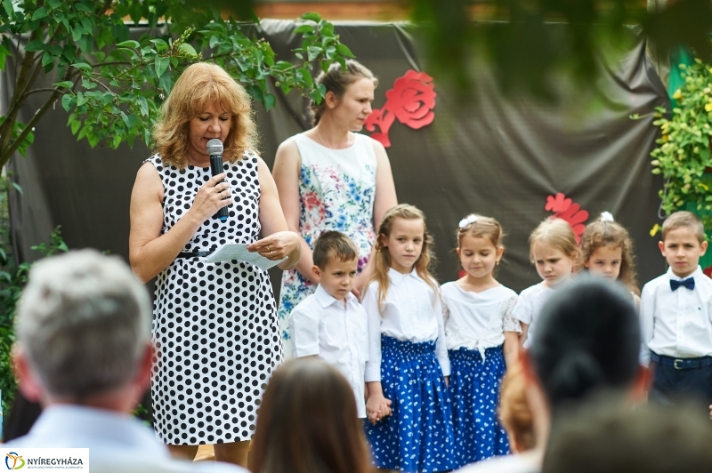 Ballagtak a Mustármagosok - fotó Szarka Lajos