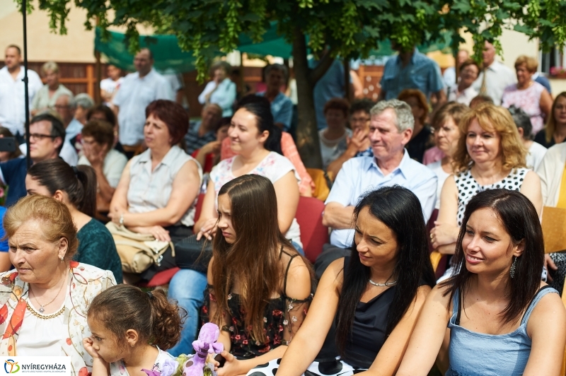 Ballagtak a Mustármagosok - fotó Szarka Lajos