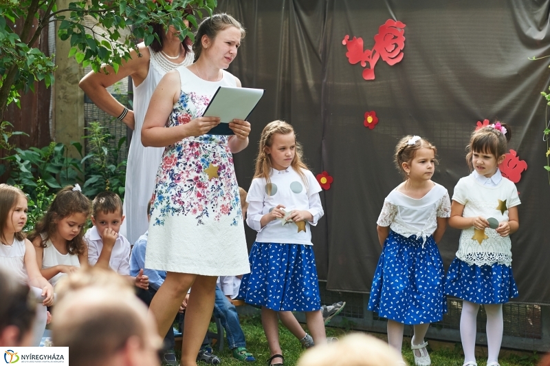 Ballagtak a Mustármagosok - fotó Szarka Lajos