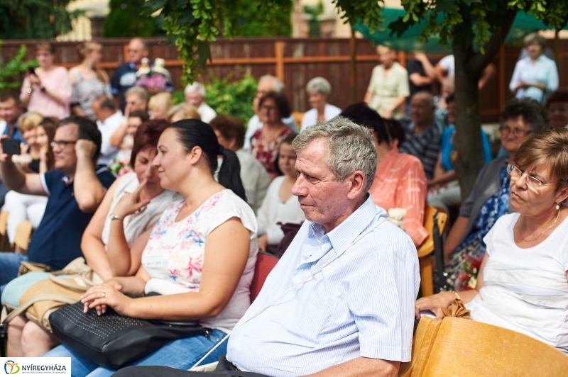 Ballagtak a Mustármagosok - fotó Szarka Lajos