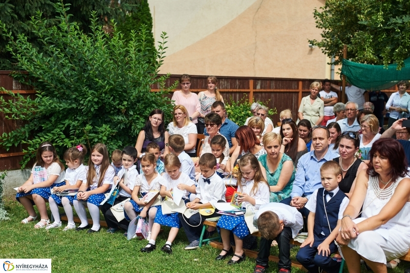 Ballagtak a Mustármagosok - fotó Szarka Lajos