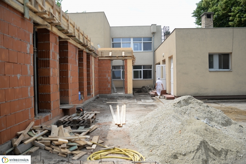 Helyszíni bejárás a Búzaszem óvodában - fotó Trifonov Éva