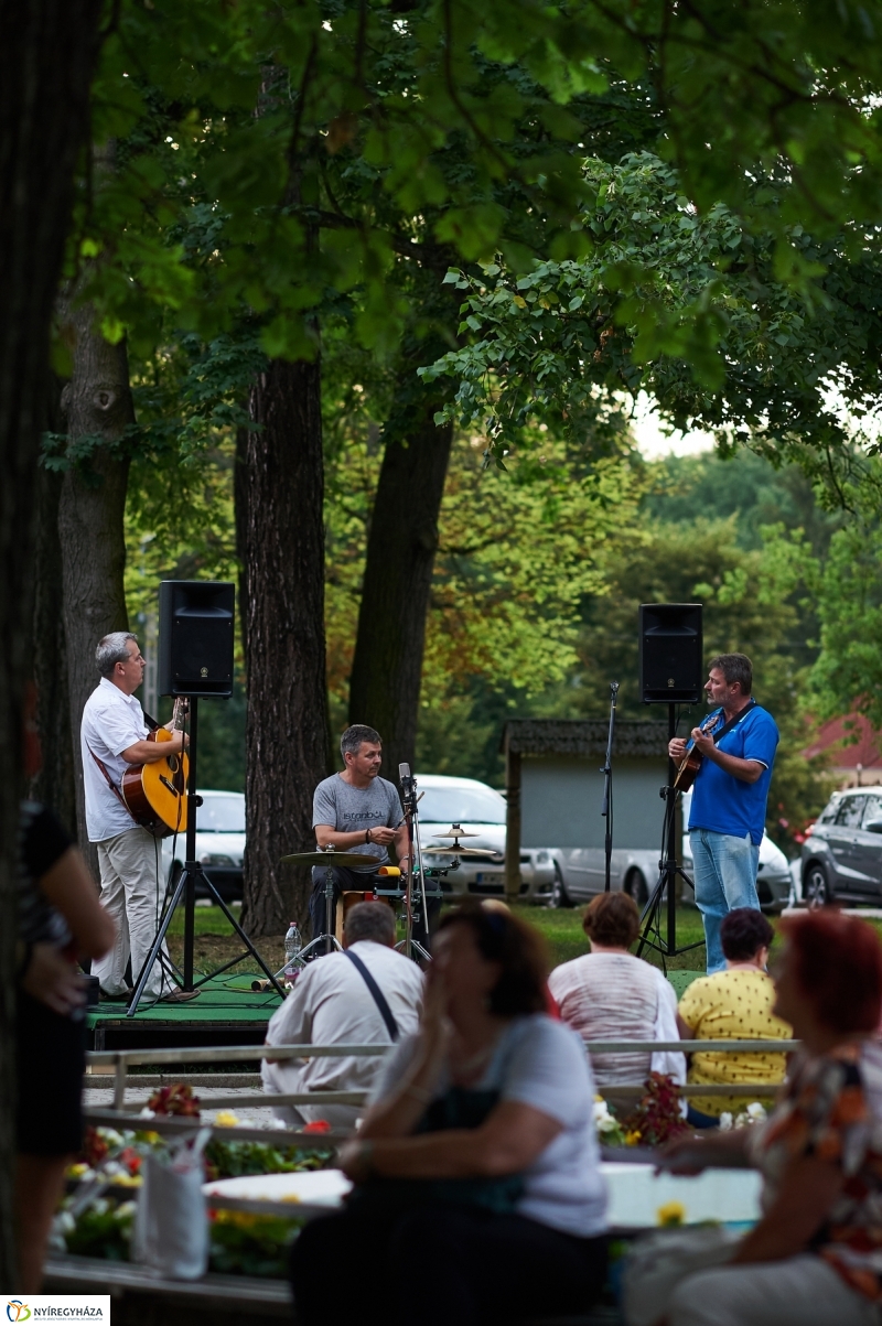 Piac és térzene Sóstón 2018 - fotó Szarka Lajos