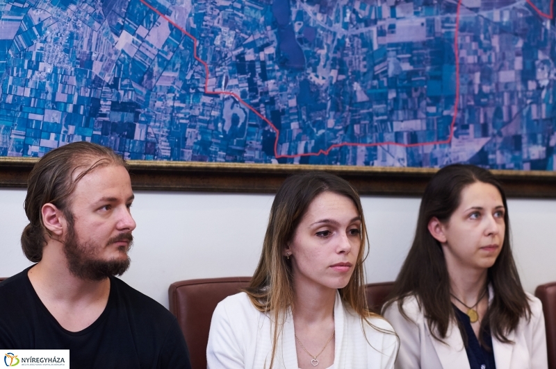 Rászoruló hallgatók támogatása - fotó Szarka Lajos