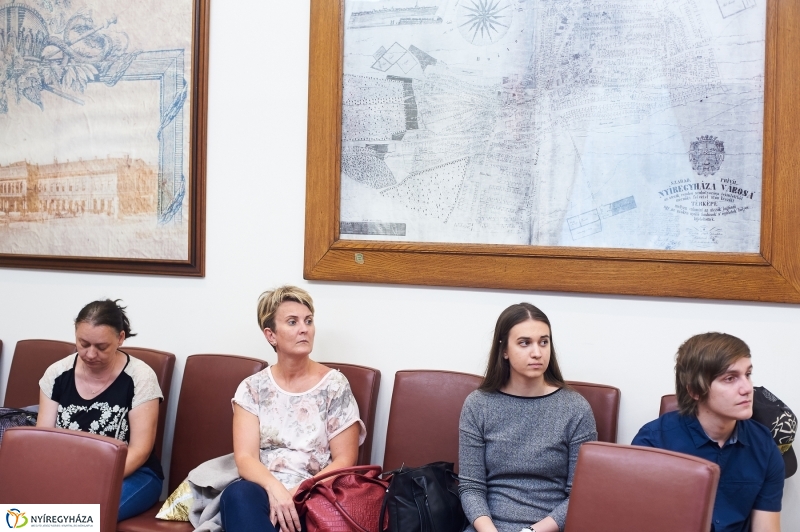 Rászoruló hallgatók támogatása - fotó Szarka Lajos