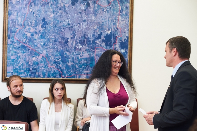 Rászoruló hallgatók támogatása - fotó Szarka Lajos