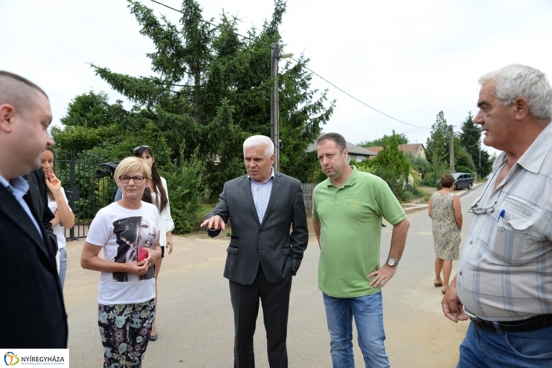 A Virágfürt utcai prrojektzáró - fotó Trifonov Éva