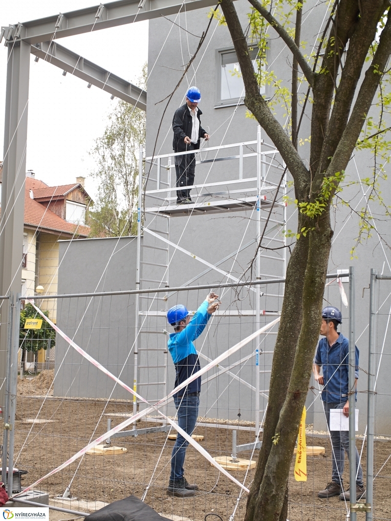 Munkálatok a Benczúr téren - fotó Szarka Lajos