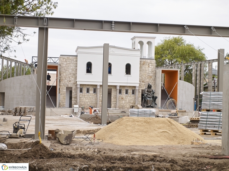 Munkálatok a Benczúr téren - fotó Szarka Lajos