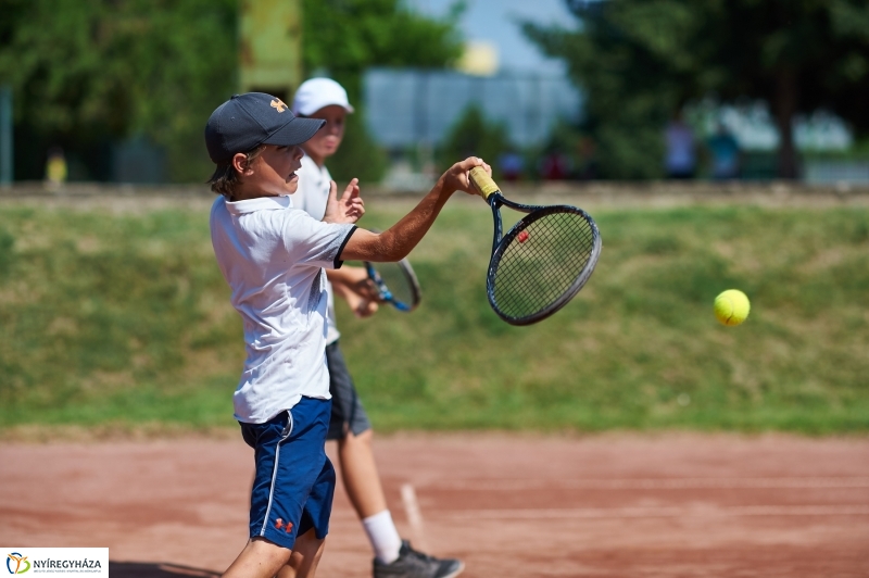 Tenisz verseny Nyíregyházán - fotó Szarka Lajos