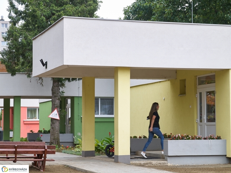 Diákmunka az Eszterlánc oviban - fotó Szarka Lajos