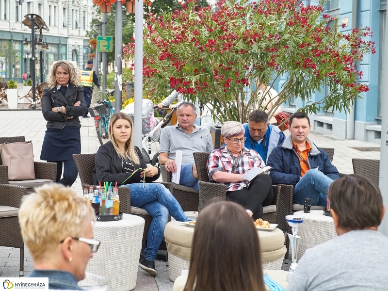 Hübner strandröpi sajtótájékoztató - fotó Szarka Lajos