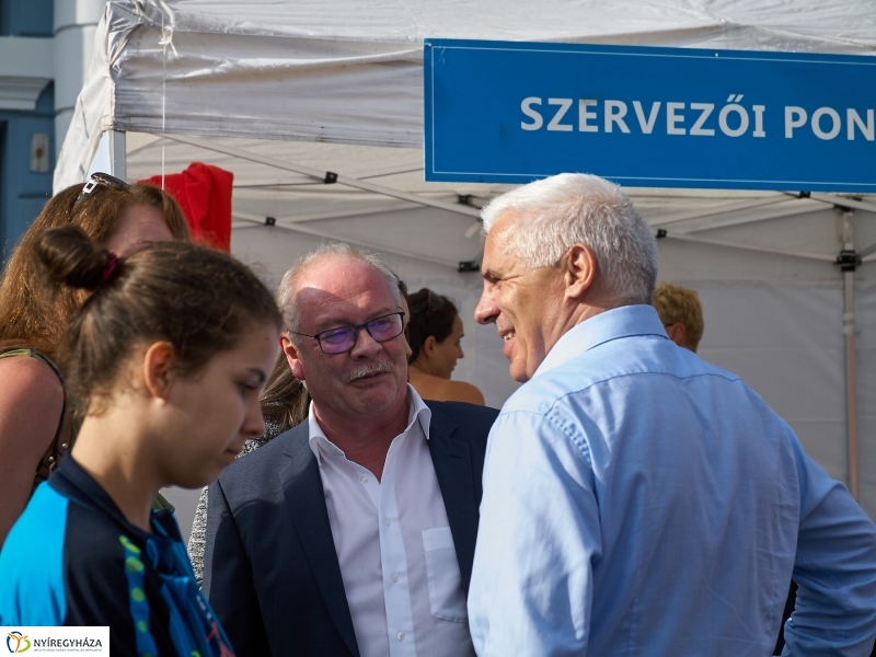 Hübner strandröpi 2018 - fotó Szarka Lajos