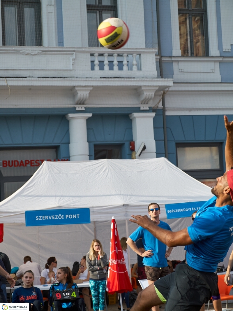 Hübner strandröpi 2018 - fotó Szarka Lajos