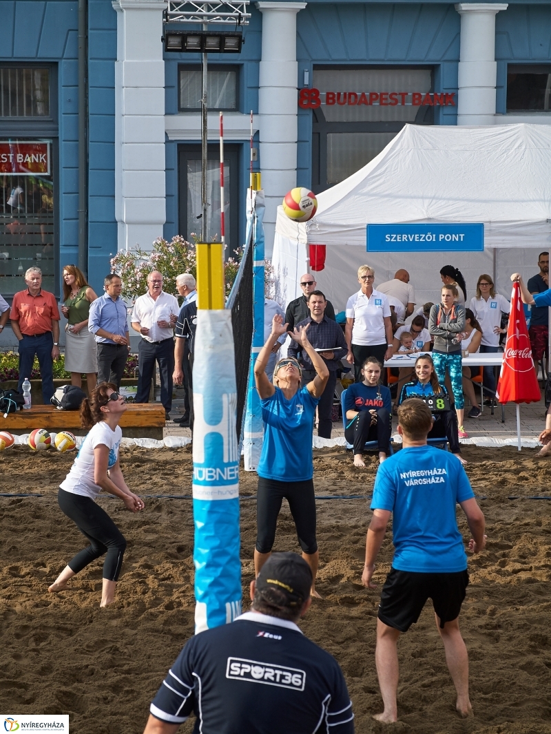 Hübner strandröpi 2018 - fotó Szarka Lajos