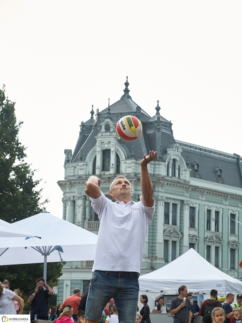 Hübner strandröpi 2018 - fotó Szarka Lajos