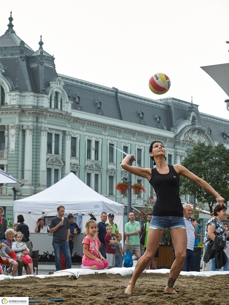 Hübner strandröpi 2018 - fotó Szarka Lajos