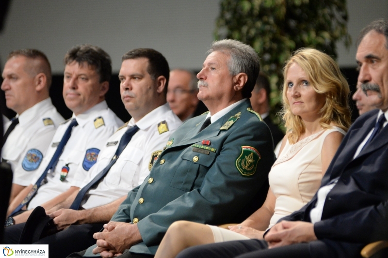 Oklevélátadó ünnepség 1 - fotó Trifonov Éva