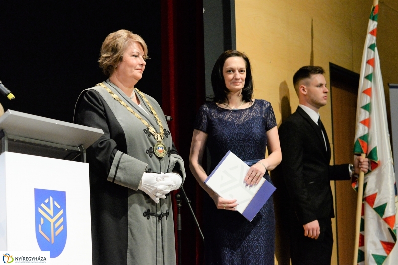 Oklevélátadó ünnepség 1 - fotó Trifonov Éva