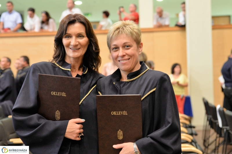 Oklevélátadó ünnepség 2 - fotó Trifonov Éva