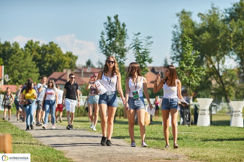 Startolt a fesztivál - fotó Szarka Lajos