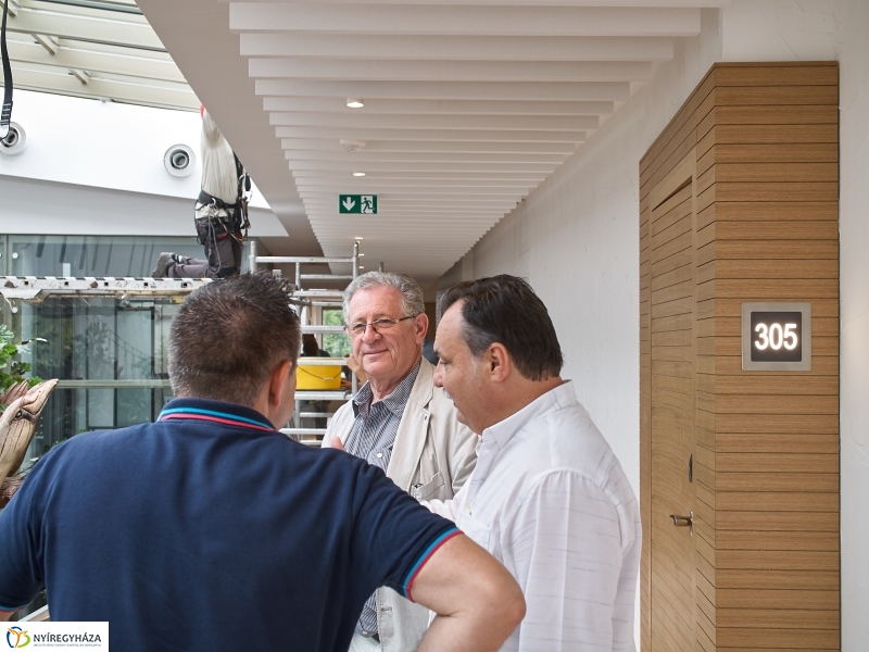 Hotel Pangea munkálatok 20180710 - fotó Szarka Lajos