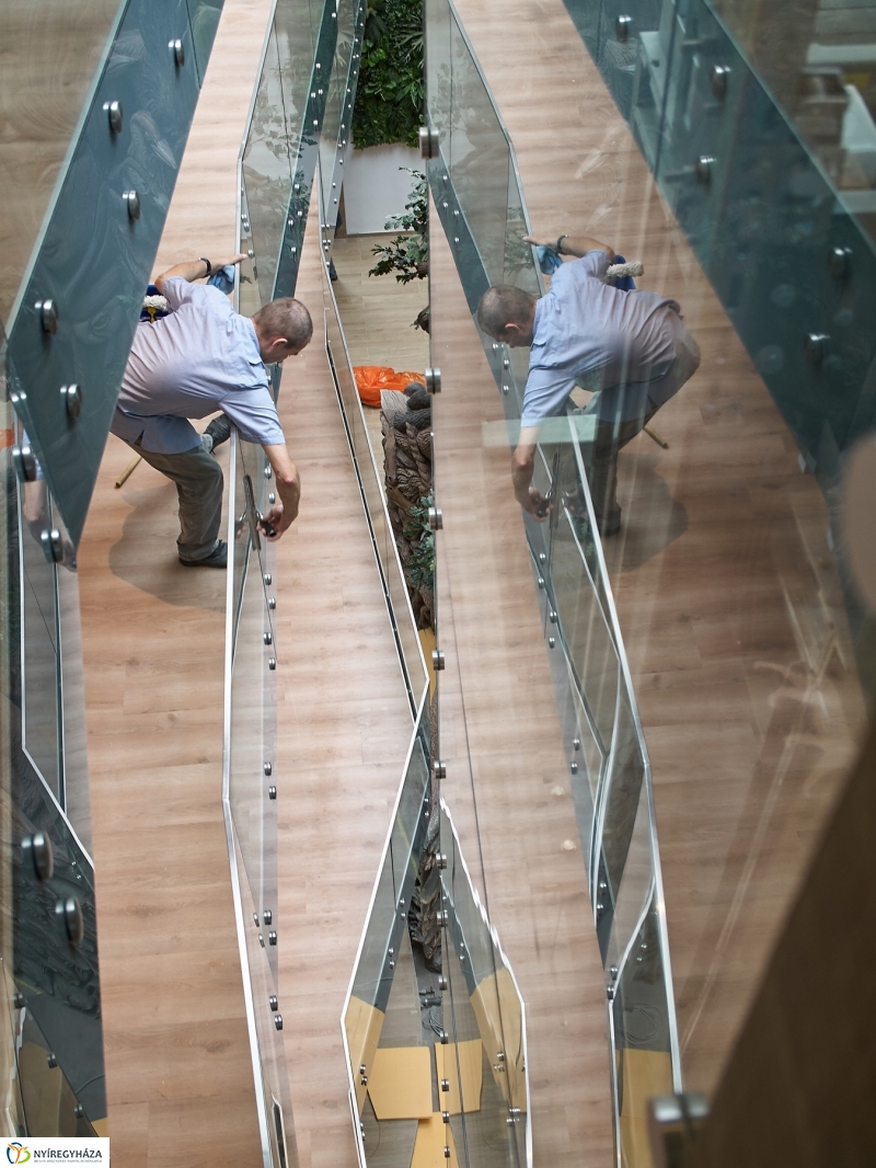 Hotel Pangea munkálatok 20180710 - fotó Szarka Lajos