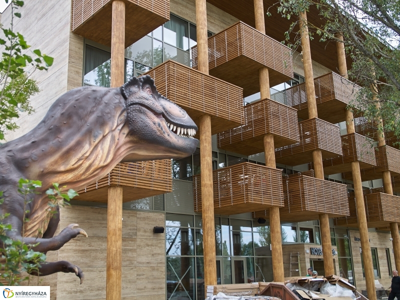 Hotel Pangea munkálatok 20180710 - fotó Szarka Lajos