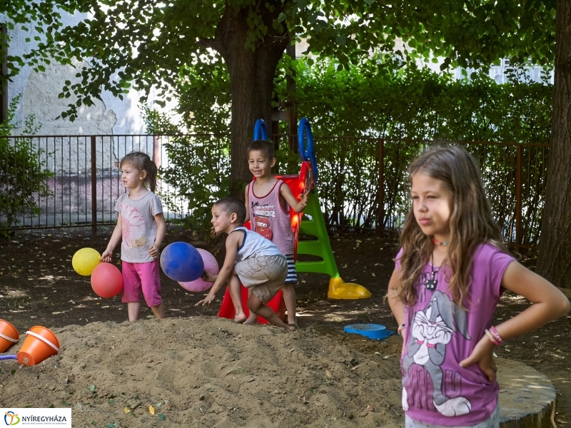Sportolás a Családok Átmeneti Otthonában - fotó Szarka Lajos