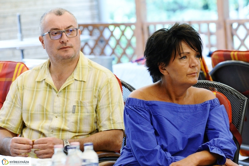 Új elnök a Rotary élén - fotó Trifonov Éva