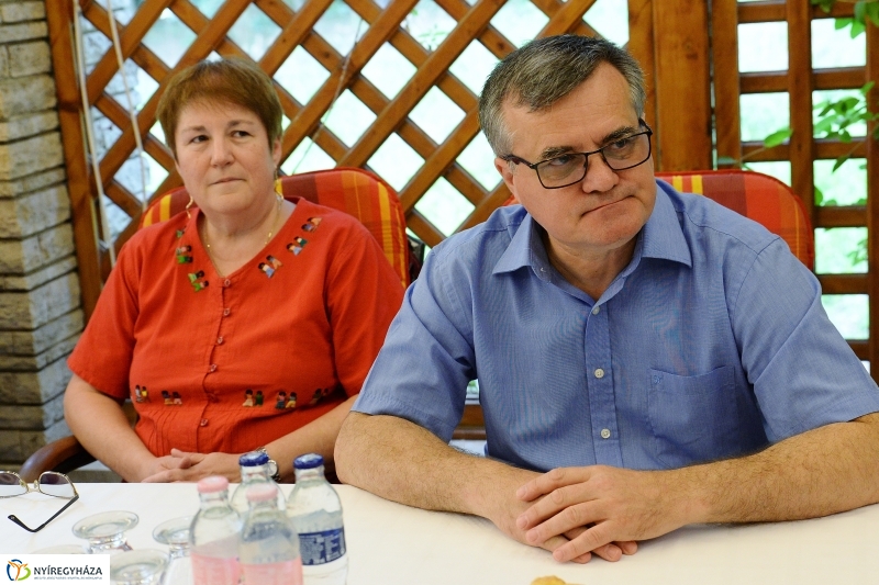 Új elnök a Rotary élén - fotó Trifonov Éva