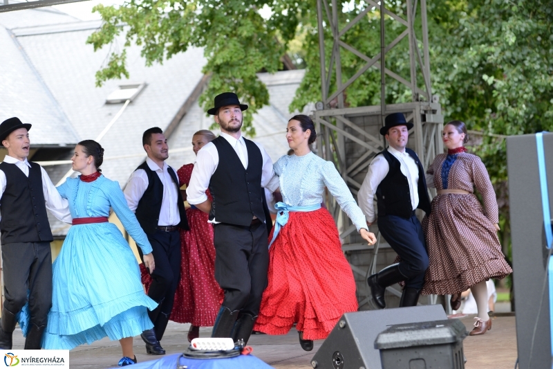 Fesztiválhangulat Sóstón - fotó Trifonov Éva