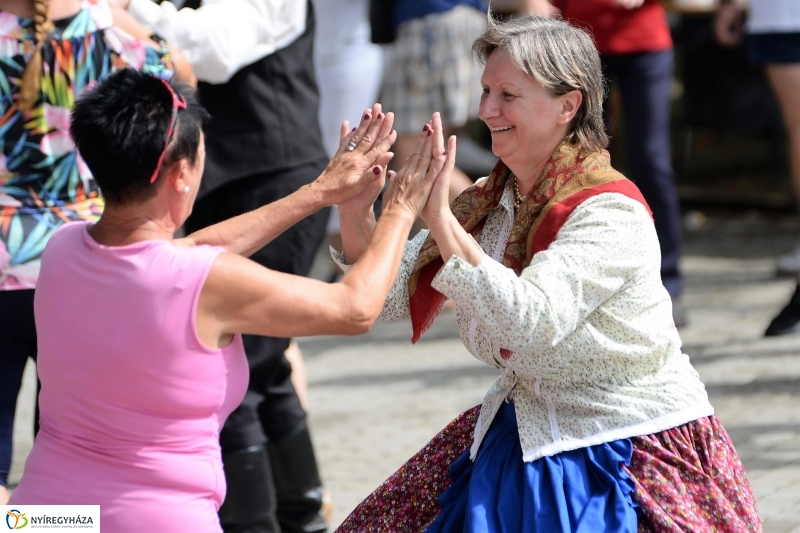 Fesztiválhangulat Sóstón - fotó Trifonov Éva